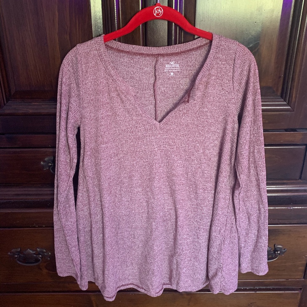 Hollister long sleeve top